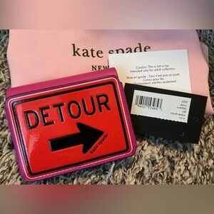 Preloved Kate Spade Detour Card Case w dustbag and tags